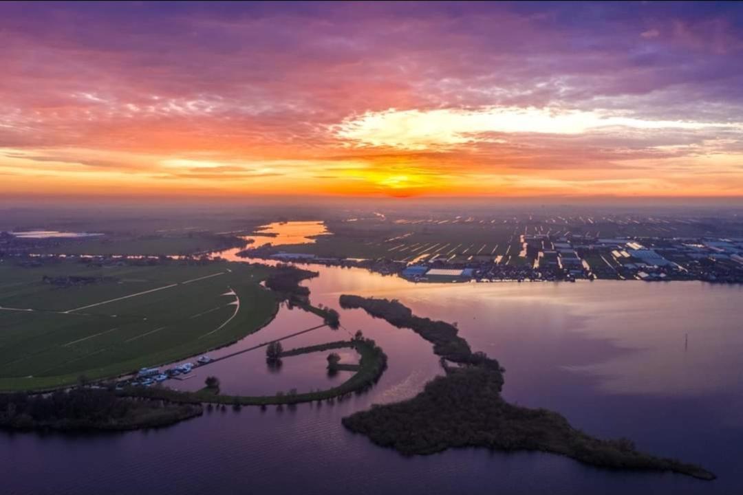 Boathouse At Unescco Fort And Magnificent Lake-View Roelofarendsveen Ngoại thất bức ảnh